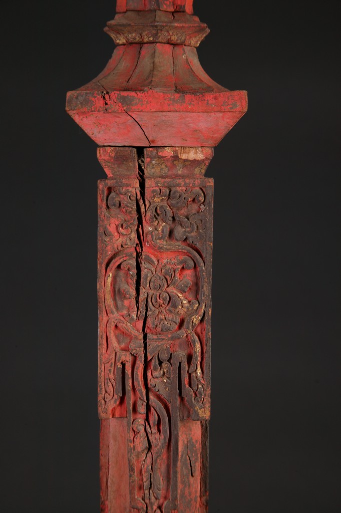 INDO501: Balinese Alter Post